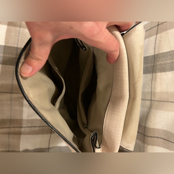 Caracol Vegan Backpack - Picture 6 of 12